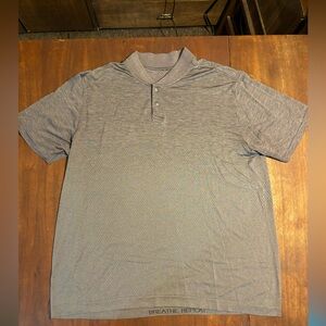 Men’s brown lululemon shirt